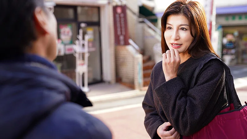 こんな風にやってみろ！！セフレ発掘！ここが穴場だ！ナンパするなら絶対 地元の商店街 逸材美熟女4名ゲット2-4