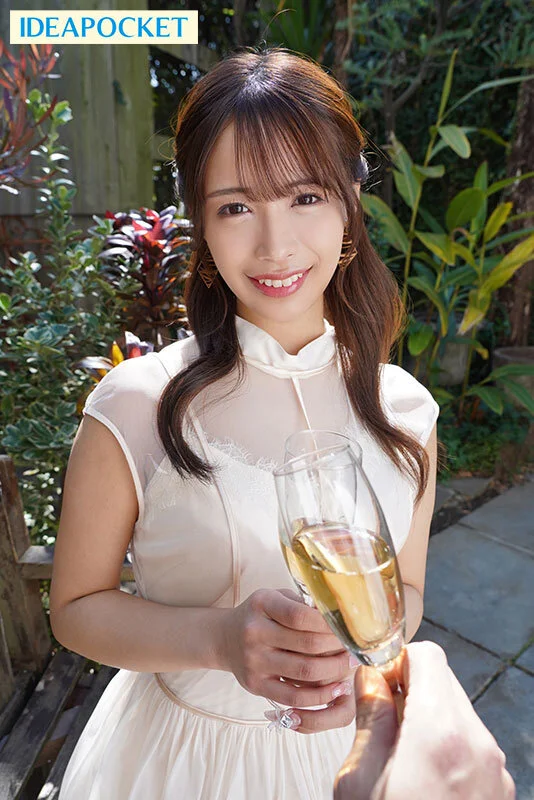【VR】友人の結婚式で再会した今までで一番好きで身体の相性抜群の元カノと復縁するわけでもないのに酔った勢いで何度も何度も貪り合ってしまった夜 長浜みつり-3