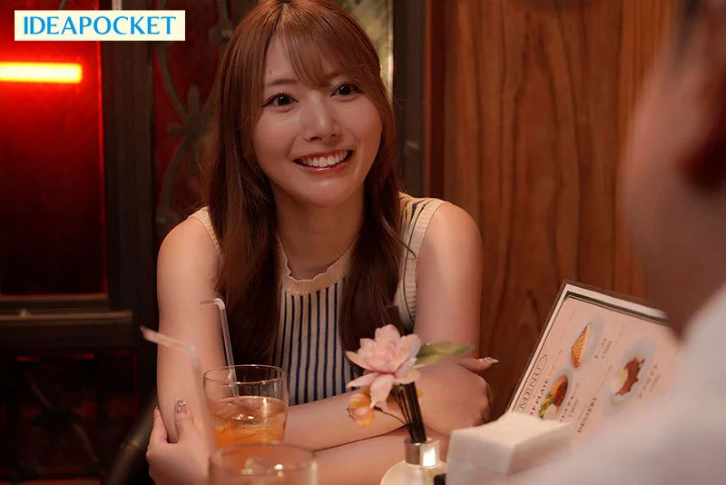 マッチングアプリで会った女性は息子が通う保育園の美人先生…毎朝父親として顔を合わすのに夜は男として中出し不倫する背徳関係 西宮ゆめ-3