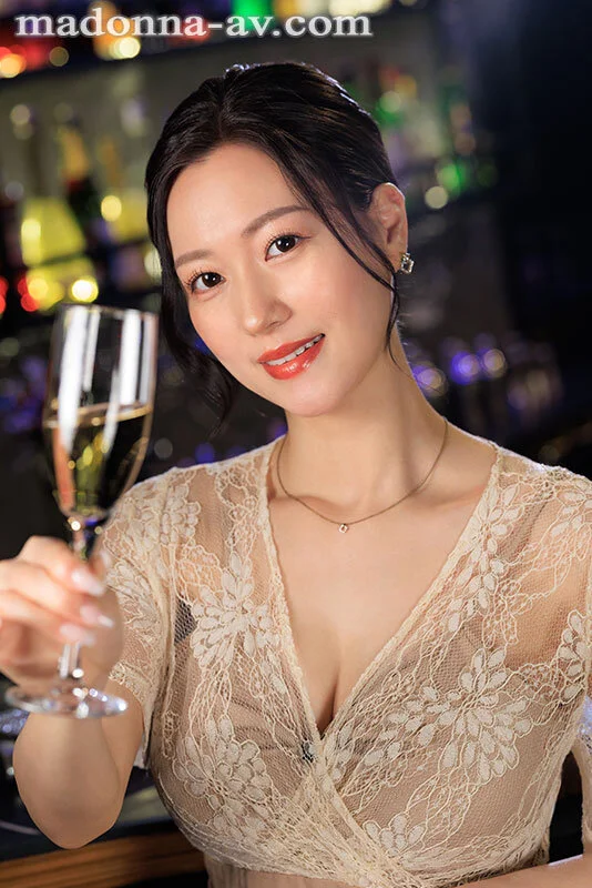 【VR】超高画質8K 初VR岬ひかり「終電、なくなっちゃったみたいですね…。」 結婚式の二次会終わり 新婦の友人・ひかりさんと まさかのワンナイトラブSEX-2