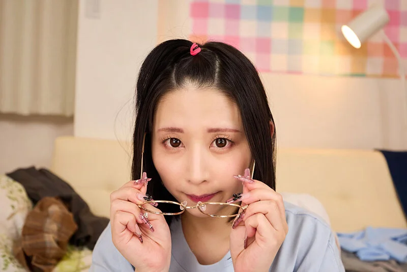 【VR】堕落しきった隣人の下品なカラダ 家事の出来ない肉オンナと散らかった部屋での中出し交流 隣人Mさん-13