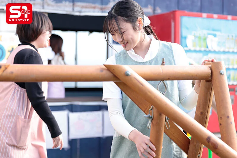 息子の保育士さんは気遣いの女性… そして父兄から迫られると 断りきれずヤラせちゃう女… 明日葉みつは-5