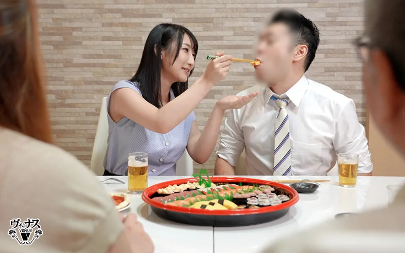 社内一キレイな先輩女子が早く結婚しろとうるさい両親を安心させるために恋人のフリを頼んだ後輩男子と実家に行ったら中出しセックスするハメに…何度もイカされて本当に好きになっちゃった 雪代一鳳-4