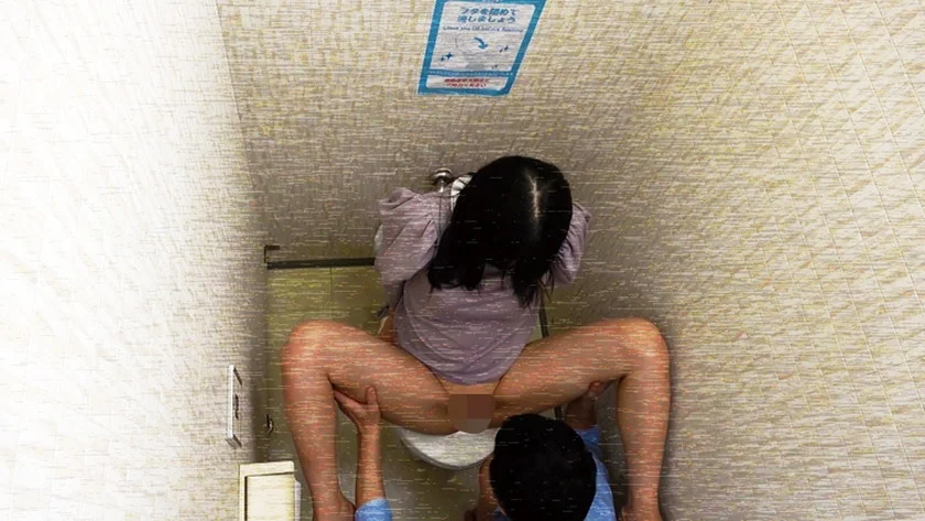 パチンカス人妻トイレSEX●撮 完全隠し撮り 中出しされた人妻10人-4