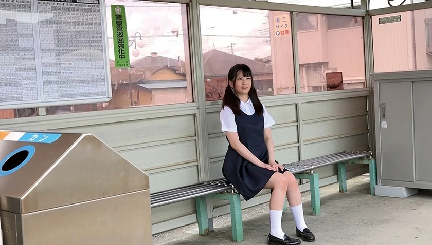 「え？これがイ○スタですか！」スマホを触った事がないほど田舎の Gカップ純朴娘に中出し！！ みかちゃんGカップ-1