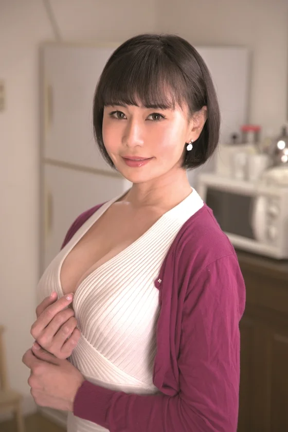 後妻の誘惑 父が出張中、母は息子を狙い撃ち… 明里ともか-1