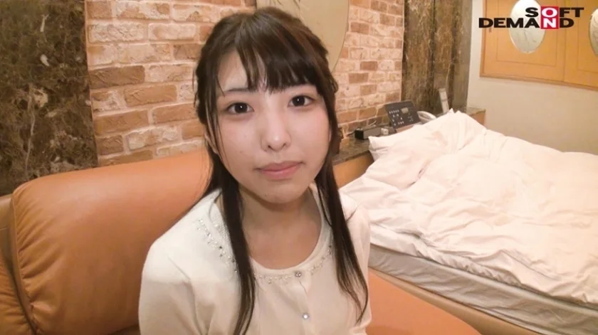 仕事の出来そうな顔から→すっぴん幼顔に変貌！絶頂赤らアへ顔でよがり狂う！-15