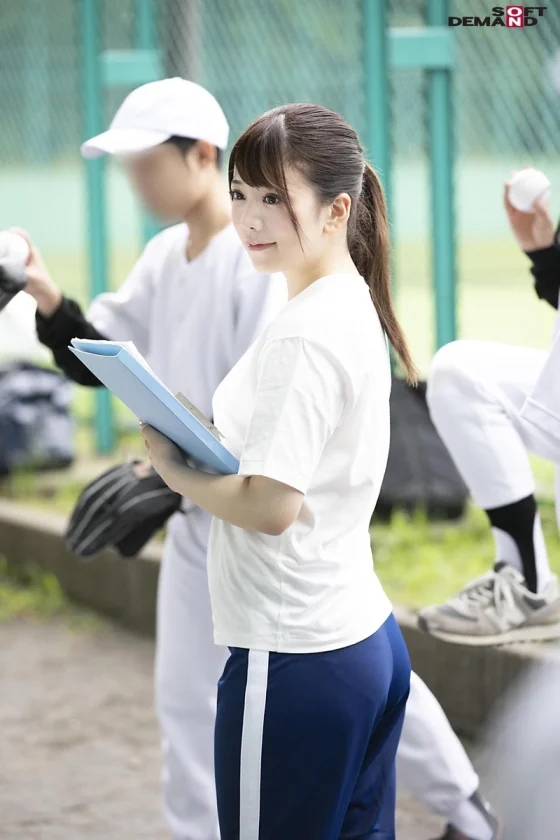 「私の色に染められるのが楽しい･･･」童貞君が好きすぎて、卒業してからも部活に顔を出すフリをしながら新入部員を食い漁るエロカワすぎる野球部の元女子マネージャー のぞみさん(20歳)-2