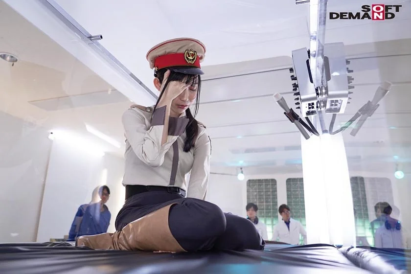 今日から君は、セックス地球防衛軍 2169 宇宙戦艦で戦う強かっこいい女隊員たちとセックスをして地球を守れ！ 黒川すみれ 美園和花-4