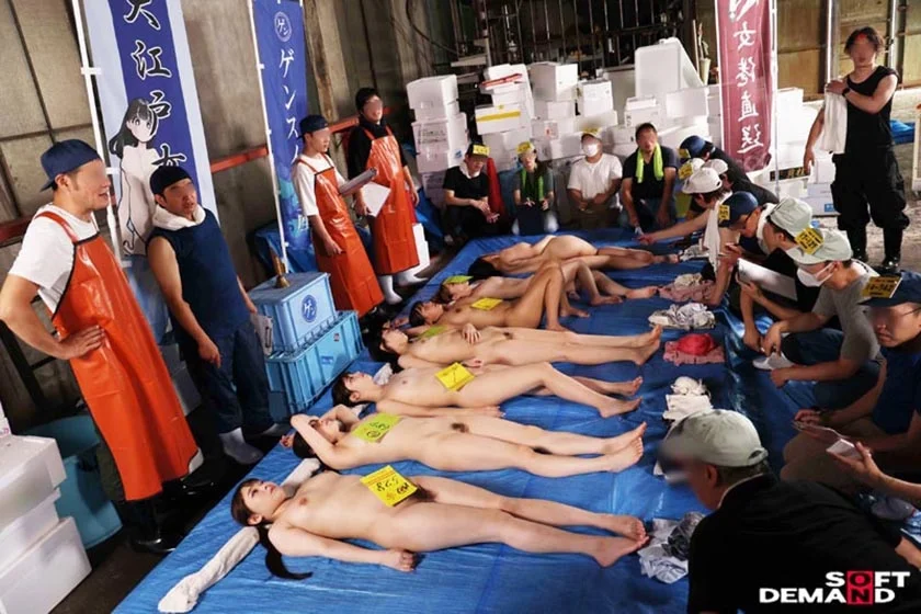 TOKYO-大江戸 女港 市場 国内最大級の 女体 専門セリ市場に潜入！ 白石なぎさ 森本あかり 瀬戸ひなこ 夕美しおん 相月菜緒-10