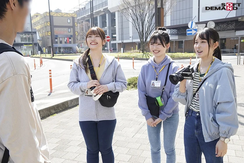 SOD女子社員 まだ撮影現場に行ったことない制作部新卒ちゃん3人のマジックミラー号逆ナンパ研修！ 男性器サイズ調査の為、恥ずかしながらち●ぽ測定！勃起が収まらなくて困っている男性を放っておけず、 あの手この手で全員発射させちゃいました 合計8発射！-4