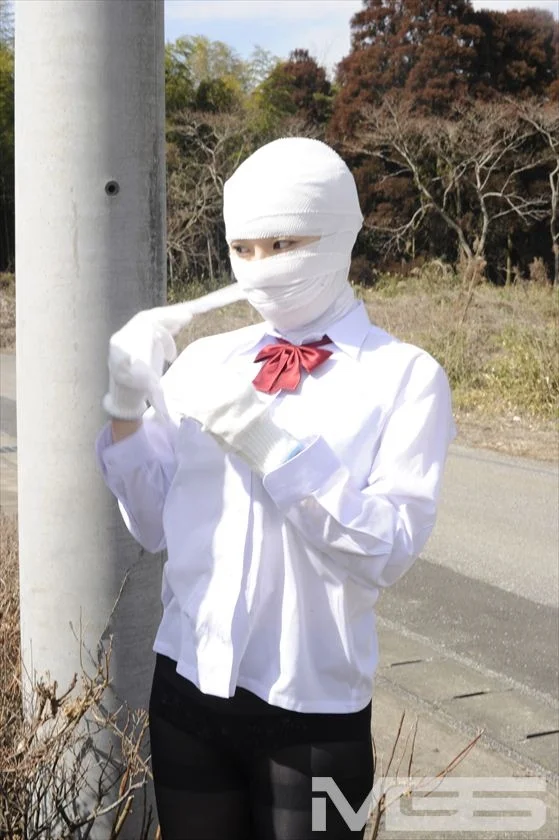 とってもウブで恥ずかしがり屋の美爆乳生徒会長 女子学生が透明人間になっちゃった？！長澤あずさ-12