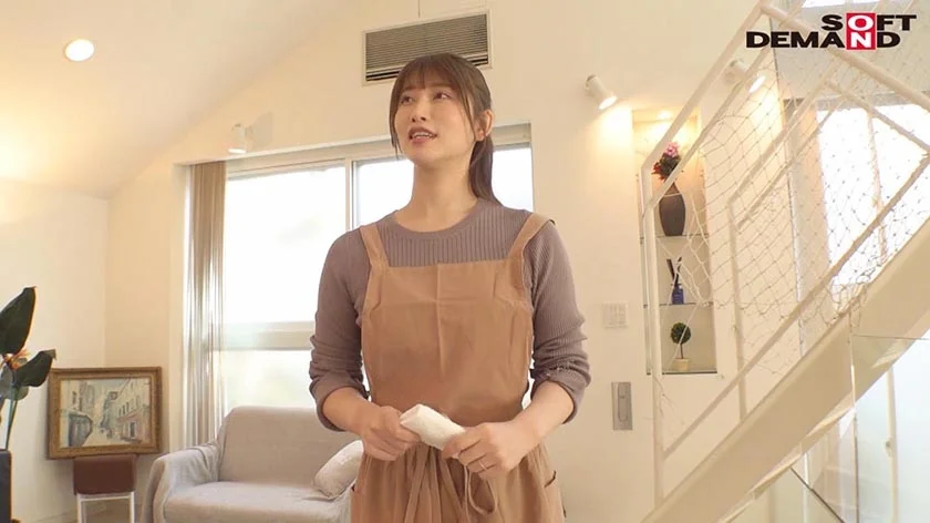 ついに現れた超大物─レーベル史上No.1の圧倒的美しさ 葉月涼子 32歳 最終章 旦那が外出している隙に自宅で不倫… 夫婦の家で大量ザーメンまみれ 他人男と中出し11発乱交-1