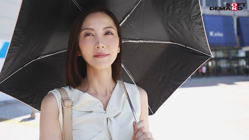 子育てがひと段落した今、自分の幸せを見つけに来ました。古東まりこ 43歳 第4章 これ以上の妊娠は望まないけどやっぱり生が一番気持ち良いって分かってる 子作りじゃなく快楽のためだけの中出しを求める美熟女-1
