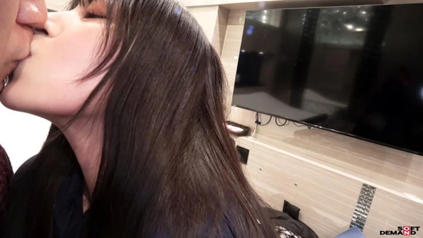 制作部 2年目AD 吉岡美琴の終業後プライベートSEX！飲み会後のハメ撮り映像を緊急公開！-2