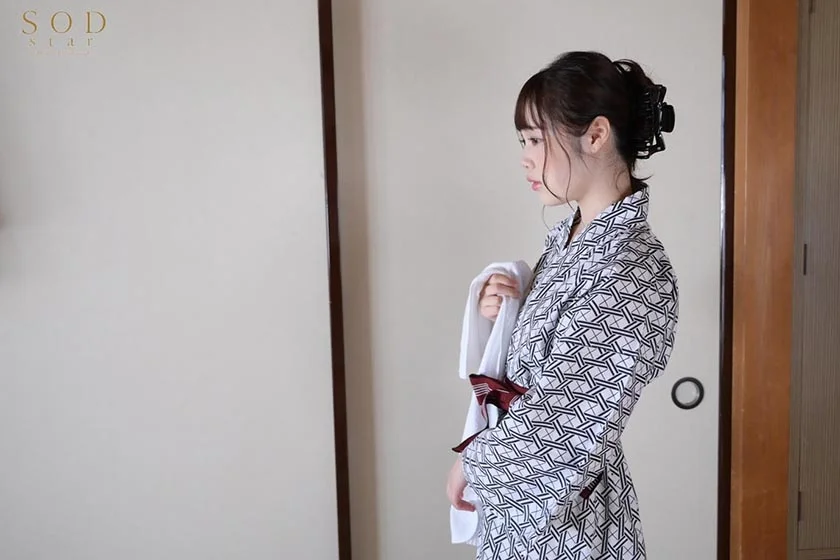 出張先の温泉旅館で部下の新卒OLとまさかの相部屋 小悪魔女子の誘惑 逆NTR 白川ゆず-15