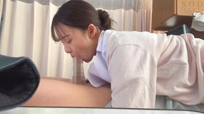 検査入院のため訪れたクリニックで偶然再会した元カノナースと、夜勤中こっそりいたるところで生フェラ&ベロチューしまくった。 渚恋生-4