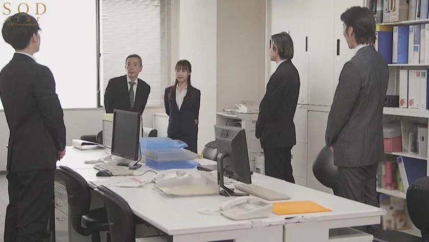 「僕は、彼女がハメられている所が見たい。」同僚が仕込んだ絶倫マッサージ師に不本意にイカされ突かれる姿を録画された美人OL。 斉藤帆夏-1