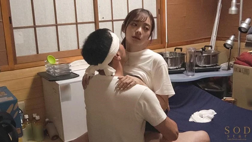 ラーメン屋唯一の女バイト、汗だくガテン系店員の性欲発散を担うセクハラOK娘。 渚恋生-6
