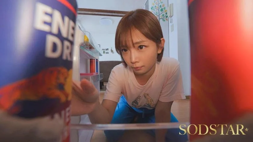 怠惰な週末のダラダラ気持ちいいやつ。むしゃむしゃチ●ポ舐めながら映画みる日 紗倉まな-2