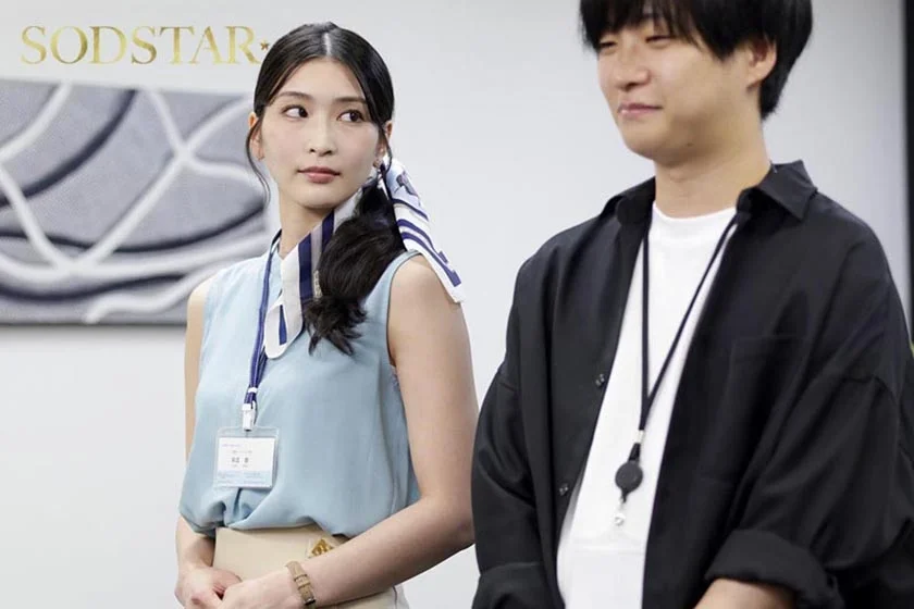 苦手な同僚と飲み会帰り勢いでワンナイトしてしまったら 膣奥フィットするチ○ポの相性が良すぎて人生最高の絶頂感を味わってしまい… 全然好きじゃないのにおかわりセックスしまくった 本庄鈴-1