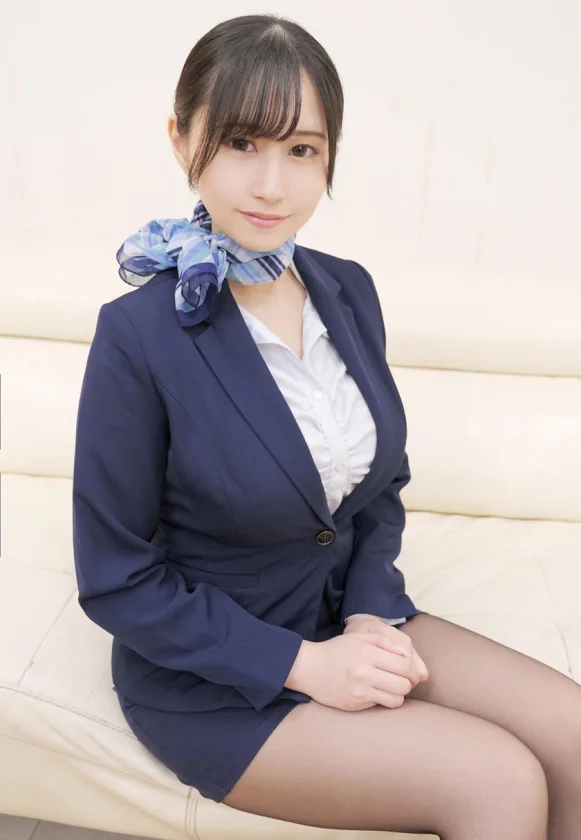 黒パンスト美脚CA限定！固定型リモコンローターONのまま黒パンスト足コキでイカせ対決 自分より先にイカせられたら高額賞金ゲット！失敗したら絶倫巨根と生ハメ中出し罰ゲームアクシデントが待っている！-2