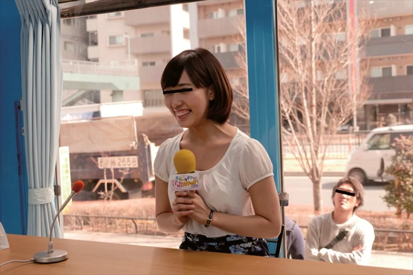 マジックミラー号×ROCKET女子アナ 名門大学カップル限定！アナウンサー志望の彼女が淫語女子アナ体験-3
