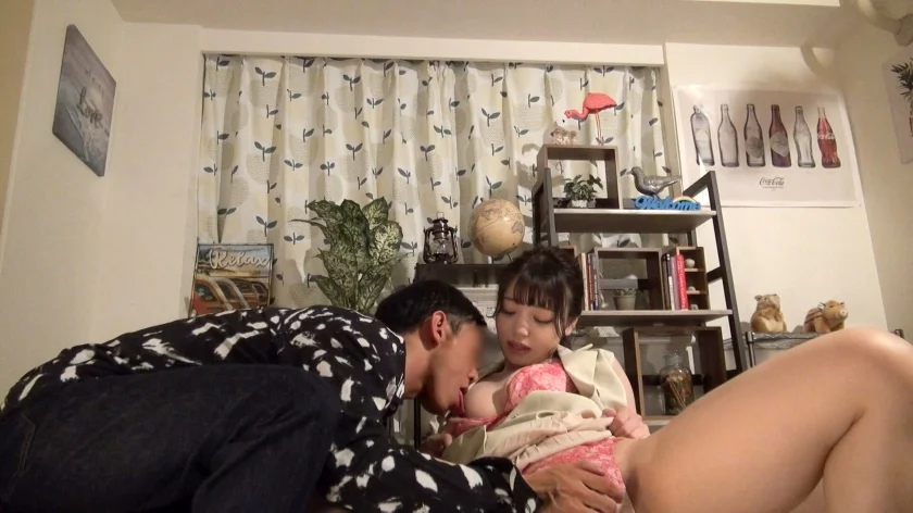 百戦錬磨のナンパ師のヤリ部屋で、連れ込みSEX隠し撮り 208 清楚な黒髪美少女のオマ●コは想像以上に敏感で…半べそかいたように喘ぎ散らして良反応を連発！絶頂に次ぐ絶頂を隠しカメラで余すところなく盗撮！！-3