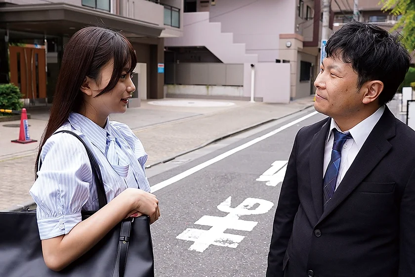 メンズエステに行ったらまさかのエリート女子社員が！？立場を悪用しタダマン女にしてやった！！ 北岡果林-1