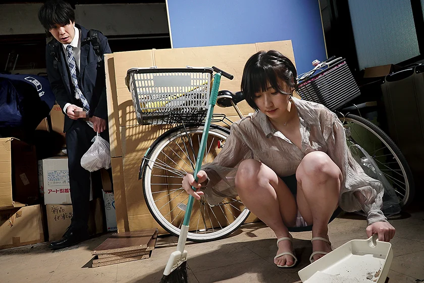 隣の女子大生はスケスケノーブラ見せつけられて理性崩壊 糸井瑠花-1