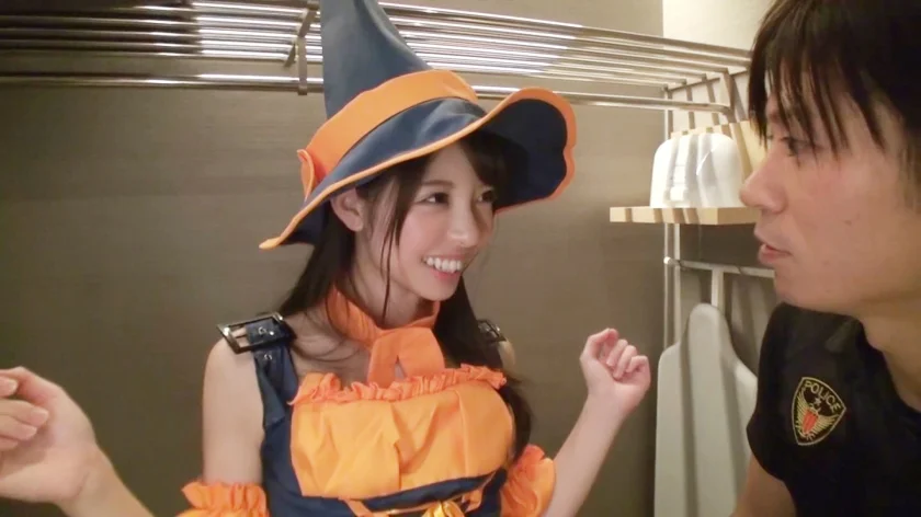 コスプレ姿の美少女たちを着衣ハメ！全裸よりもエロい乱れた衣装&露出過度な激シコ衣装で鬼ピスセックス！！-4