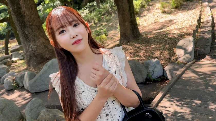 大学時代の彼氏とラブラブで結婚したはずなのに刺激がなくなり超セックスレス状態…。ムラムラする欲望をヤリチン男に全てぶつけて絶叫中出しSEX!!-1