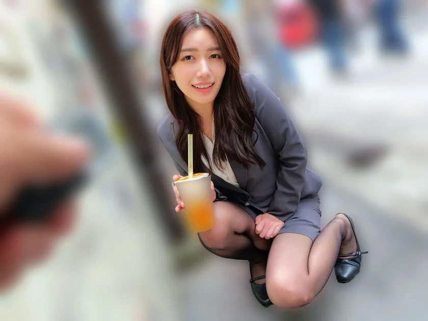 素人美少女とリモコンバイブお散歩9ー黒パンストOL編ー「もう我慢できません…//」人ごみの中、黒パンスト美脚ガクブル震わせイキまくってしまうOLたち！人生初の羞恥プレイでまさかのエロスイッチオン！車移動中も大胆カーオナニー！最後はホテルで心行くまで生セックス！-1