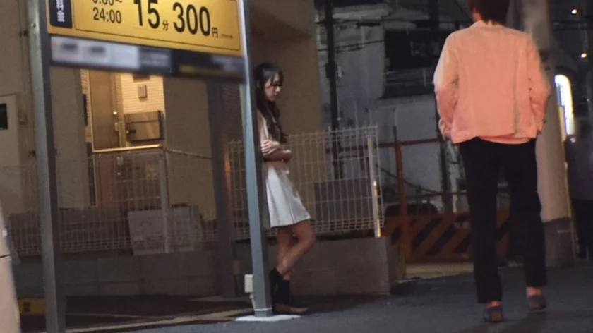 たちんぼ 夜の街に佇む美女に本気で交渉 Vol.1-1