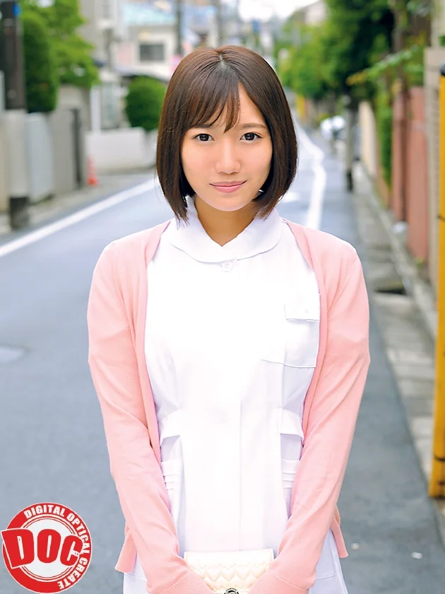 勤務明けの白衣の天使がデカチン清拭に挑戦！！患者ではありえないガチガチにフル勃起したデカチンを目の前に現役ナースはムラムラぐっちょり発情！？ナース服もそのままに！着衣デカチン激ピス連続生中出し性交！！-4