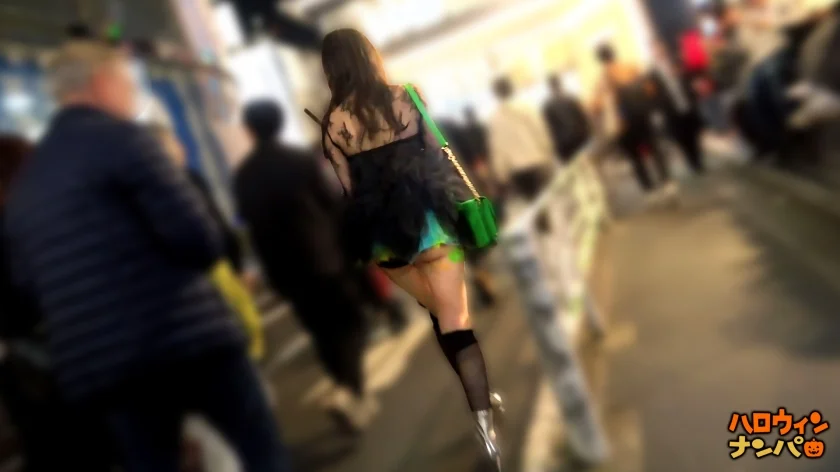 【ハロウィン2025 プリ尻パリピギャル】光るヒップで渋谷を制圧！蛍のように舞うスレンダー美女降臨！！止まらないテンションでデカチン食べ比べダブルフェラ！肉感むっちりプリケツ揺らして大暴走！爆笑と絶叫が止まらない！パイパン美マンに激しくピストン！ハメまくりイキまくりの乱痴気SEX！中出し&顔射でHappy Halloween♪【ハロウィンナンパ】【なつみ】-1