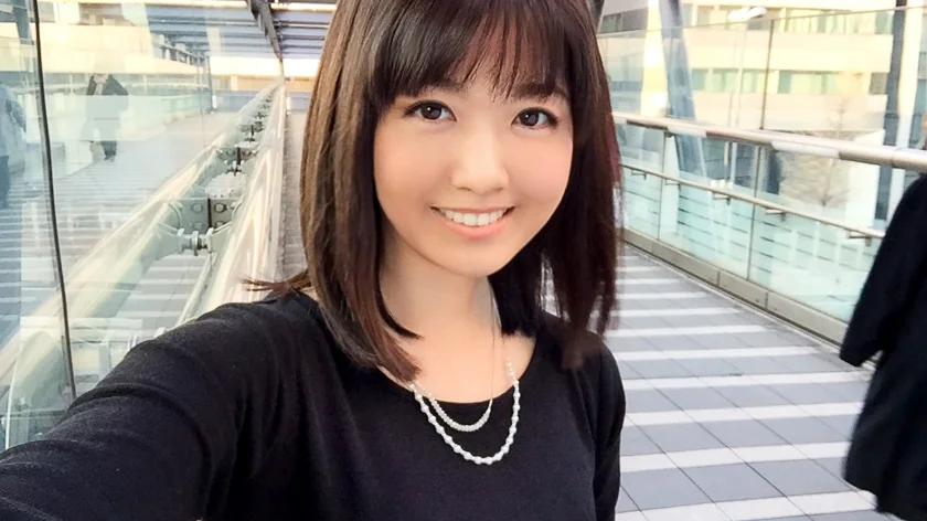 人妻、初ハメ撮り 16
