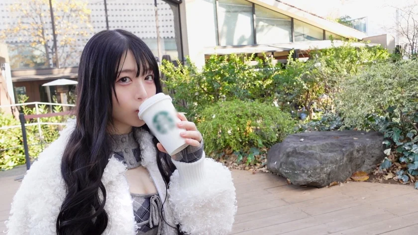 【あの朝ドラ女優に激似？？】【天真爛漫な笑顔がキュートすぎ！】見られることに興奮しちゃう美容師のタマゴが初めての潮吹き！圧倒的な色白Gカップ&美尻が最強すぎる！【初撮り】ネットでAV応募→AV体験撮影 2372-2