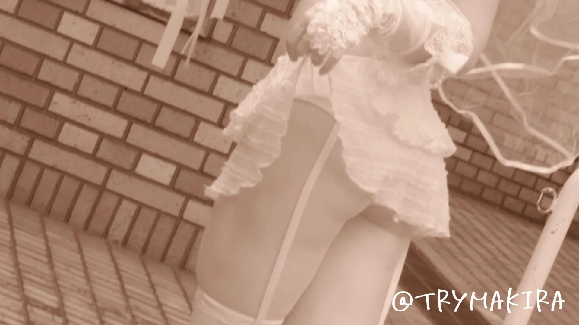 【FullHD1309】コスプレ美女の露出対策は意味がない-5
