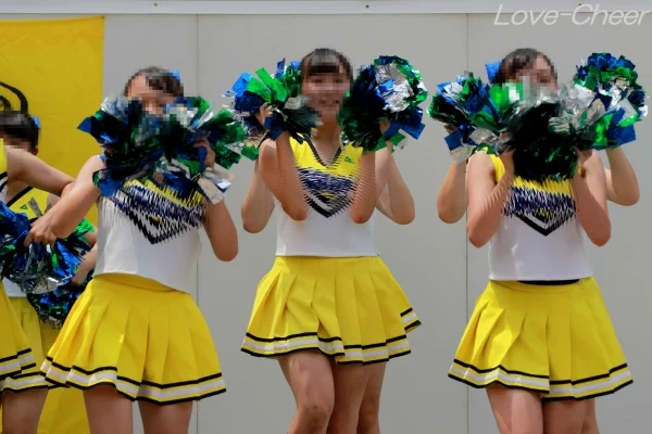 Love-Cheer09d-2
