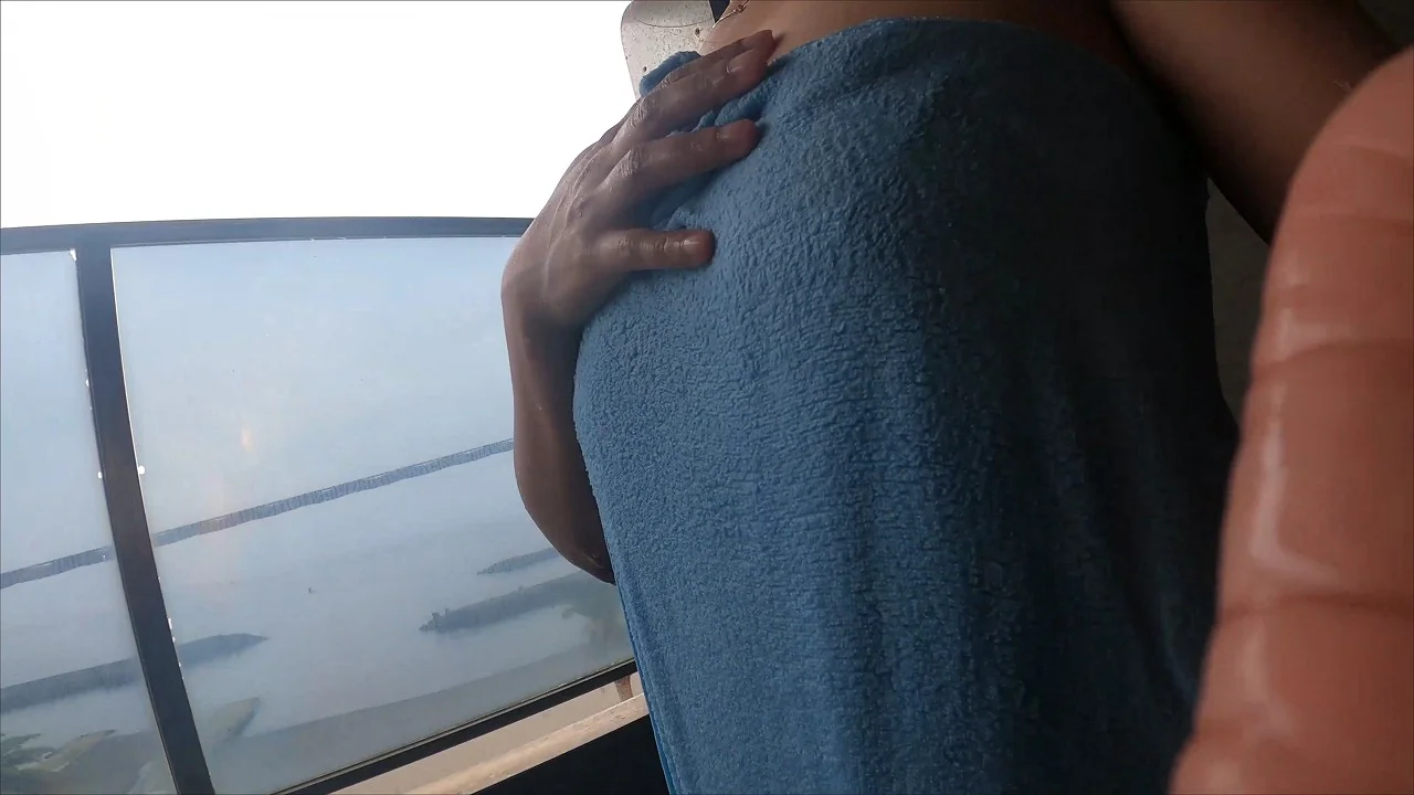 外国人美人モデル　温泉動画撮影中❤水中自撮り編❤-1