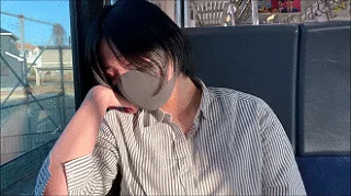 電車お触り9 おしとやかな黒髪美女にめっちゃ興奮したので、胸元オープン！！からのエロ過ぎおっぱいをモミモミw