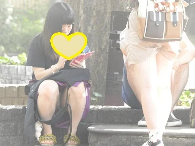 【再販】（ＦＨＤ）大変です！！スマホに夢中になり、パンツが見えてますよ２２７-1