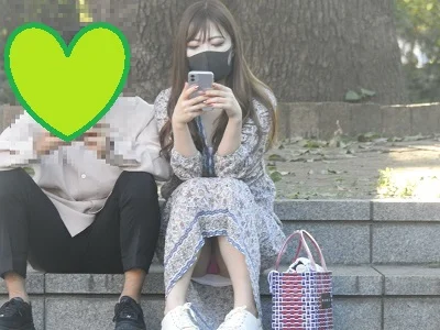【再販】（ＦＨＤ）大変です！！会話に夢中になり、パンツが見えてますよ２３０-3