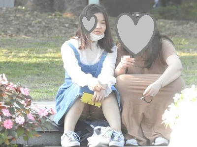 【再販】（ＦＨＤ）大変です！！会話に夢中になり、パンツが見えてますよ２３０-5