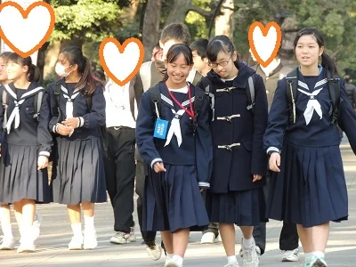 【再販】制服姿の女のコを撮影しました！！１１-1