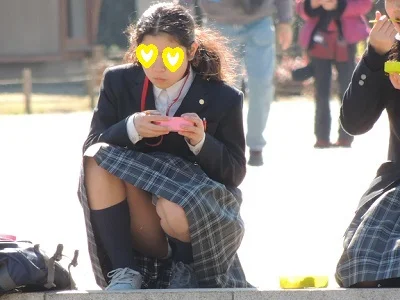 【再販】制服姿の女のコを撮影しました！！１１-3