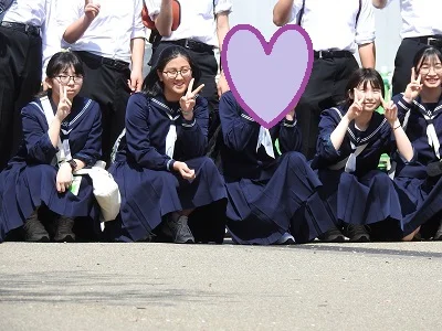新作です！！制服姿の女のコを撮影しました！！１７５-1