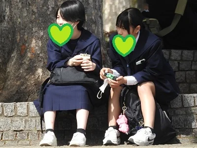 新作です！！制服姿の女のコを撮影しました！！１７５-5