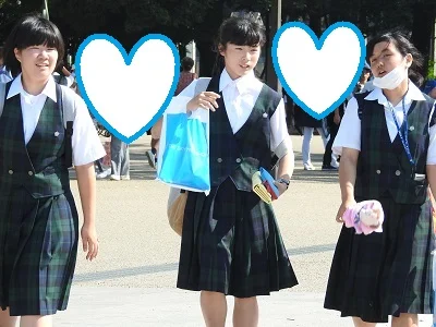 【再販】制服姿の女のコを撮影しました！！３６-4